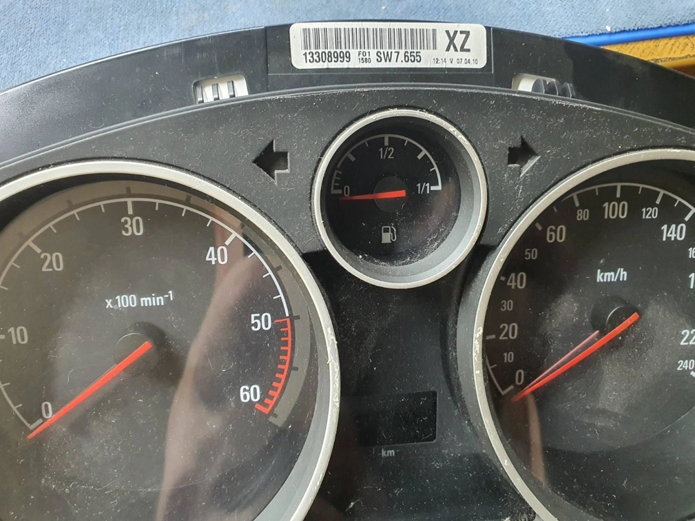13308999 DASH OPEL ASTRA H 2007 35080 MTgearbox EEP.rar
