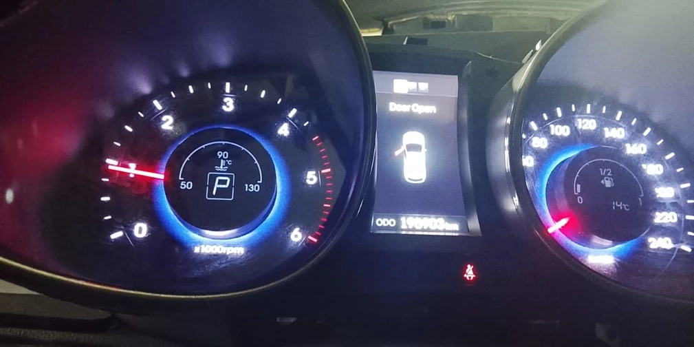 94013-2W120 HGT 11002-261420H DASH Hyundai SantaFe 2.2CRDI 2013Y 93C66 ATgearbox EEP.rar