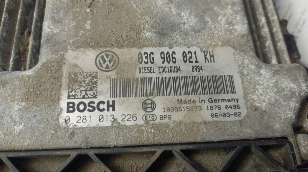 0281013226 03G906021KH 8984 1037380437 EDC16U34 Volkswagen Jetta 1.9TDI 105BHP BENCH FULL.rar