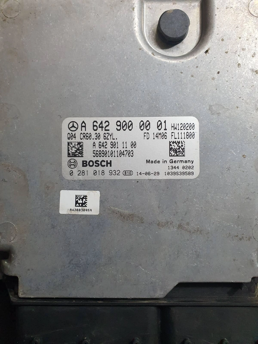 0281018932 A6429000001 1037555769 EDC17CP46 CR60.3 6ZIL MB W906 2014Y 3.0CDI ATgearbox BENCH FULL.7z