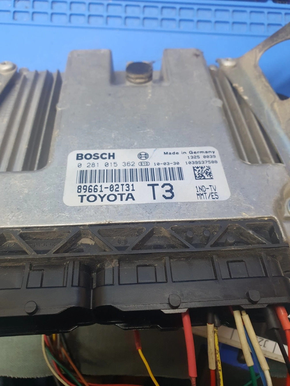 0281015362 89661-02T31 1037506309 EDC17CP07 TOYOTA AURIS 1.4D 66KW 2010Y ORI+noDPF MTgearbox BENCH FULL.7z