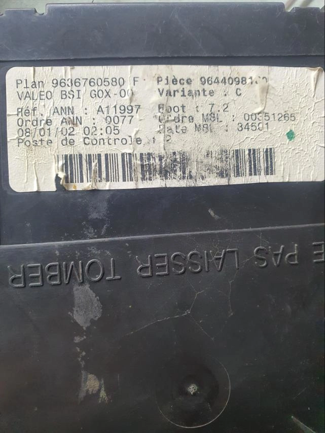 9636760580F 9644098180 C BSI VALEO PEUGEOT 307 1.4i 2005Y 912DG128 FULL.7z
