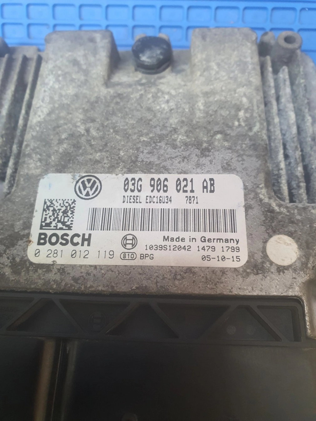 0281012119 03G906021AB 1037389290 EDC16U34 VW PASSAT B6 1.9TDI 2005Y noDPF noEGR st1 MTgearbox BENCH FULL.7z