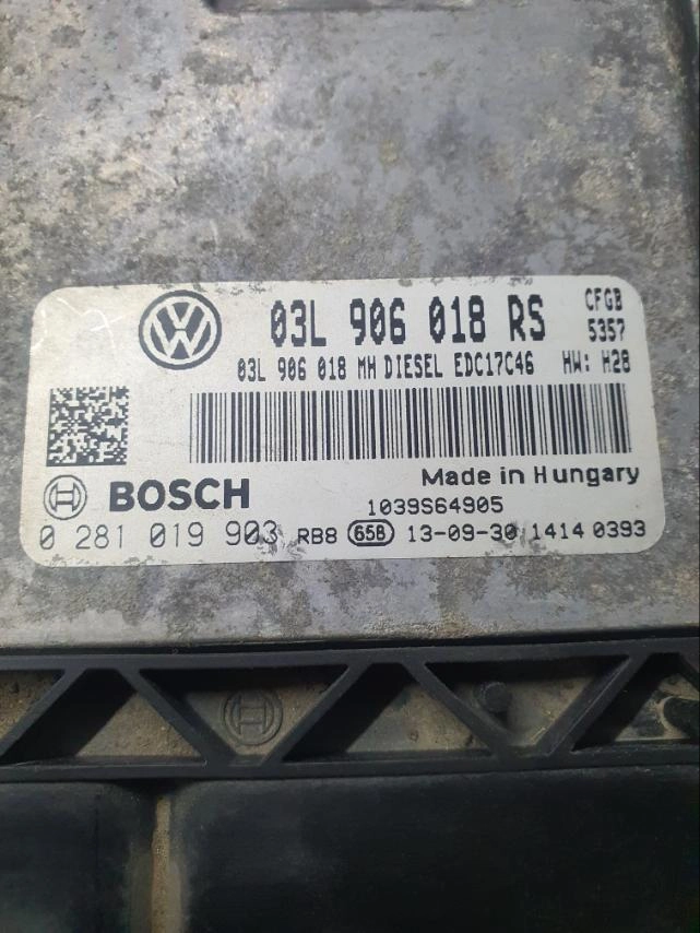 0281019903 03L906018RS 9979 1037563667 EDC17C46 SKODA SUPERB 2.0TDI 2013Y ORI+IMMO OFF ATgearbox BENCH FULL.7z