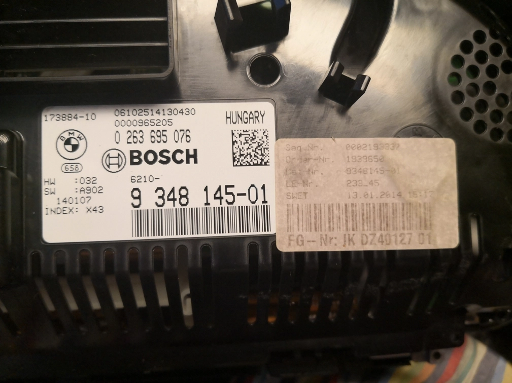 0263695076 9348145-01 BOSCH DASH BMW F10 FULL LED 95320 35160 EEP.rar