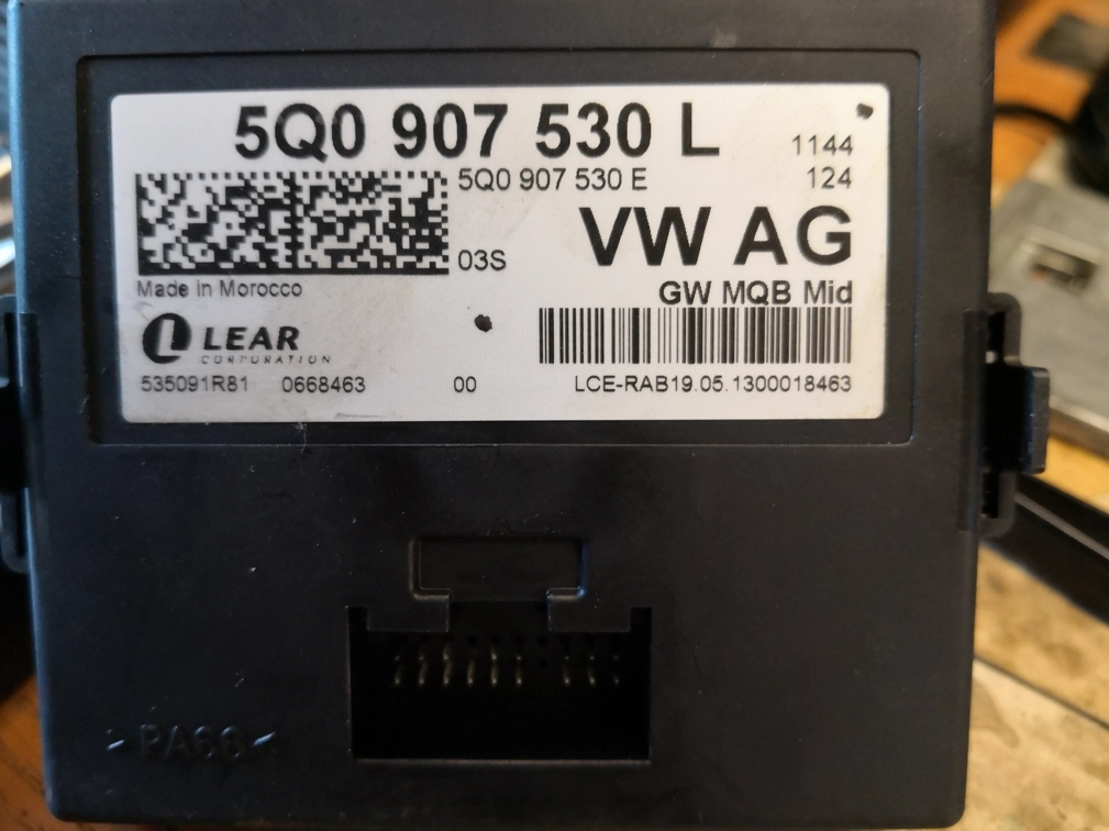 5Q0907530L GATEWAY MQB VW GOLF7 95320 EEP.rar