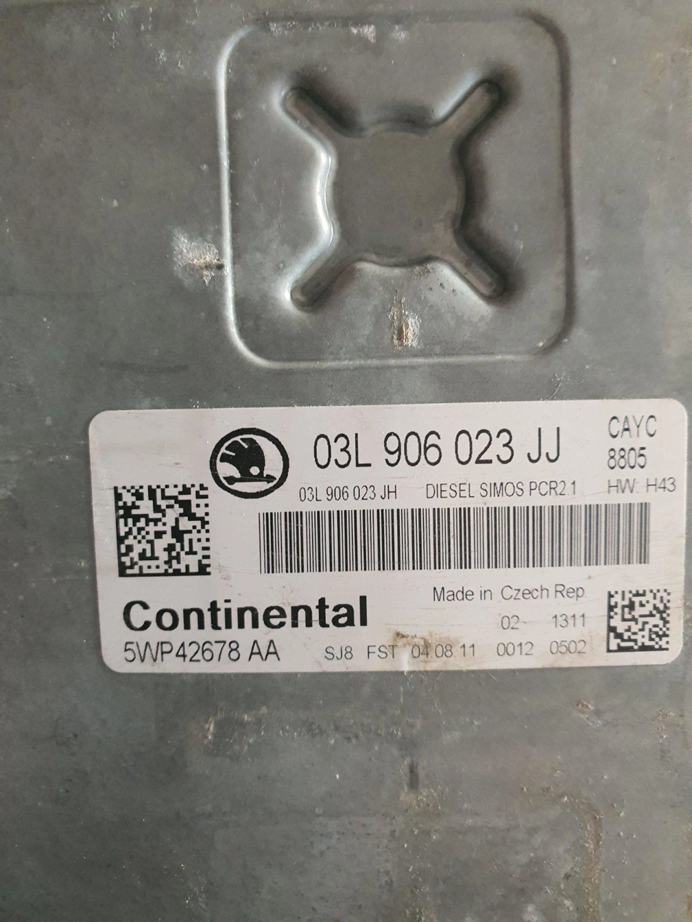 5WP42678AA 03L906023JJ 03L906023JH CAYC 8805 PCR2.1 SKODA SUPERB 1.6D 2011Y MTgearbox BOOT EEPROM FLASH OBD.7z