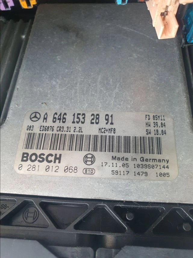 0281012068 A6461532891 1037371329 1037366670 EDC16C2 MB W639 2.2CDI 2006Y ATgearbox BENCH FULL.7z