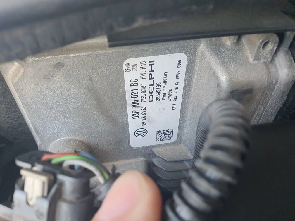 03P906021BC 9979 28395196 HW H10 DCM3.7 SEAT IBIZA 1.2TDI 2013Y ORI+noPDF noEGR MTgearbox PCM OBD.7z