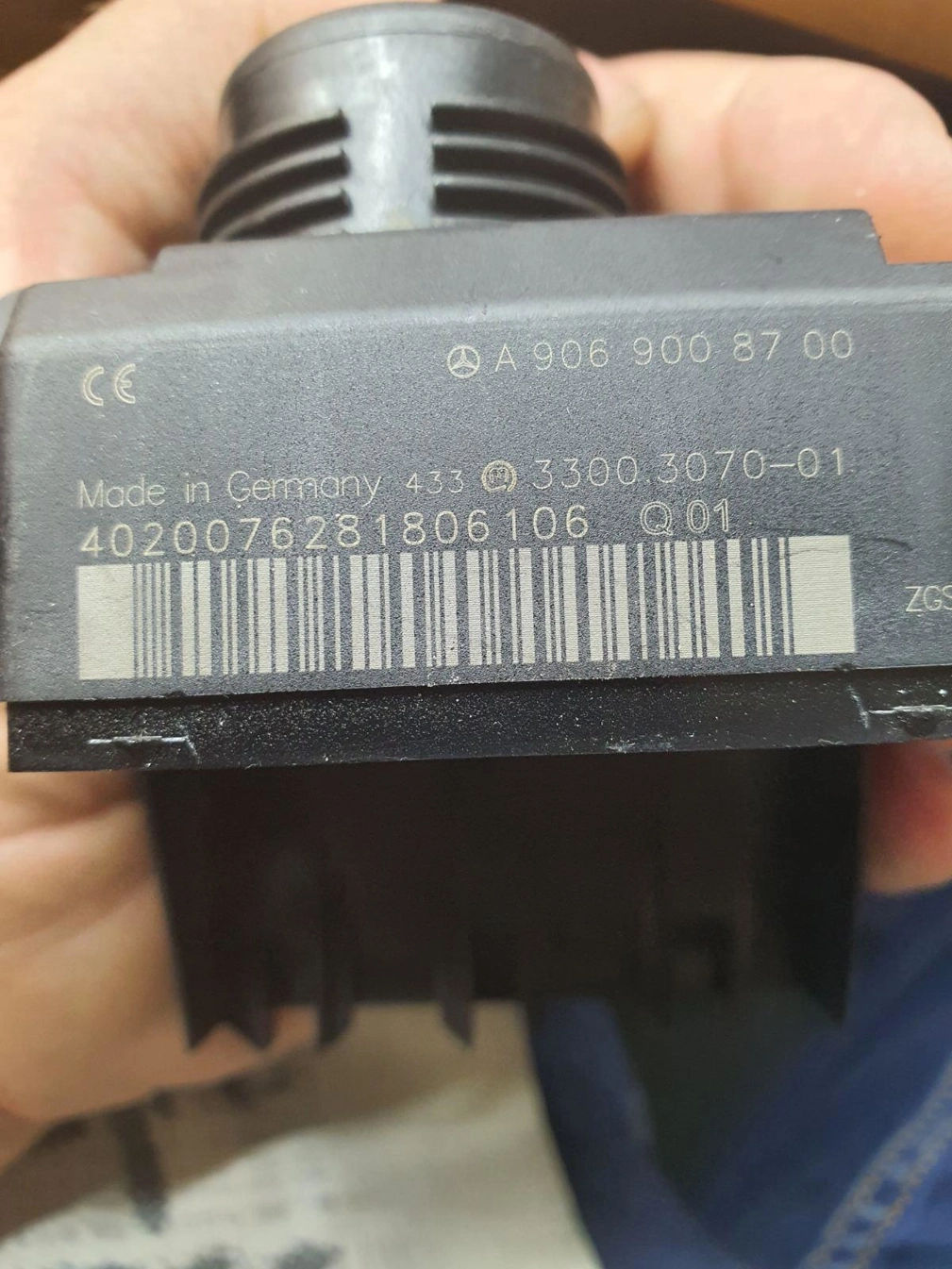 A9069008700 EZS MB W906 0L01Y XPROG FULL.7z