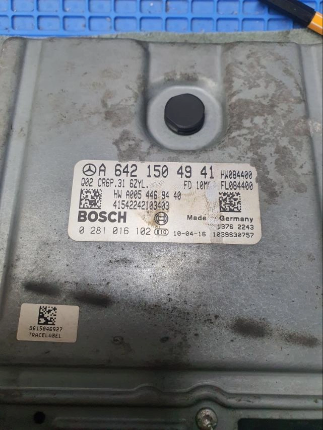 0281016102 A6421504941 1037500671 EDC17CP10 MB W906 3.OCDI 2010Y noDPF noEGR st1ok ATgearbox BENCH FULL.7z