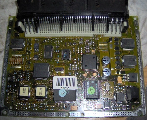 0281001773 4DO907401D EDC15 AUDI A8 2.5TDI 24C04 ORI+IMMOOFF EEP.rar
