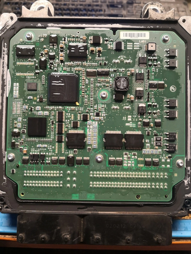 28336101 A6519007500 A0064461540 CRD3.10 OM651 MB E212 2.2CDI 125kW ATgearbox FULL.rar