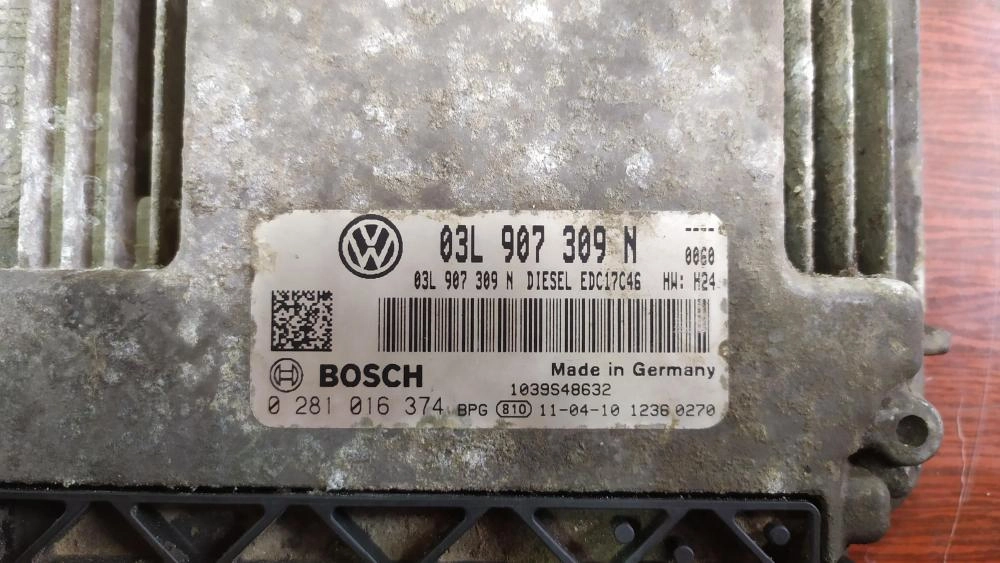 0281016374 03L907309N 1037564413 EDC17C46 VW PASSAT B7 2.0TDI 2011Y MTgearbox PCMflasher BENCH FULL.rar