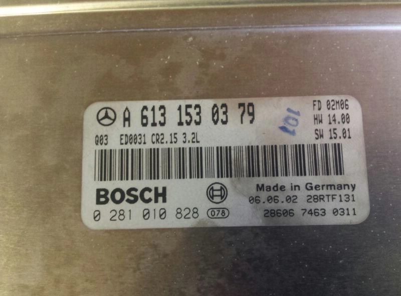 0281010828 A6131530379 HW14.00 SW15.01 CR2.15 EDC15C6 ECU EZS(R1 R2) MB EZS+ECU+GEARBOX EPROM SET EEP.rar