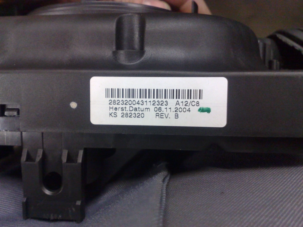 281725 CIM w TRC Opel ASTRA H L40K FULL.rar
