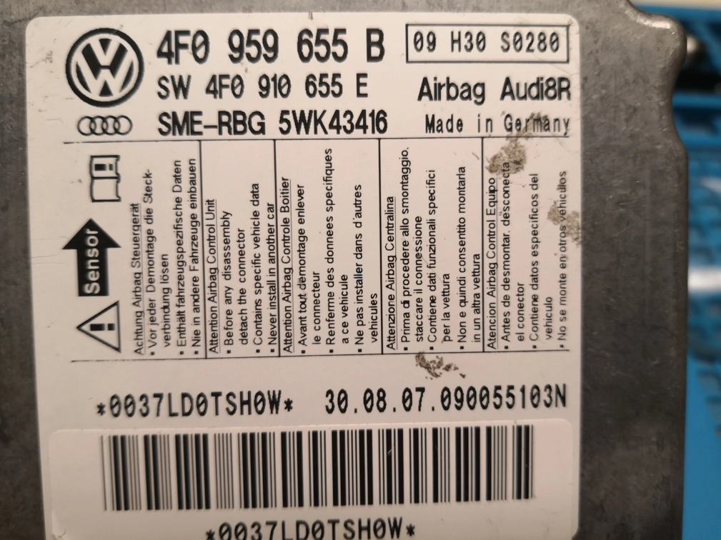 4F0959655B 5WK43416 Audi 95160 CRASH+CLEAR SRS.rar