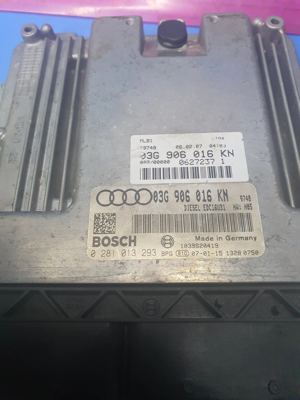 0281013293 03G906016KN 1037386350 EDC16U31 AUDI A4 2.OTDI 103kW 2007Y MTgearbox BENCH FULL.7z