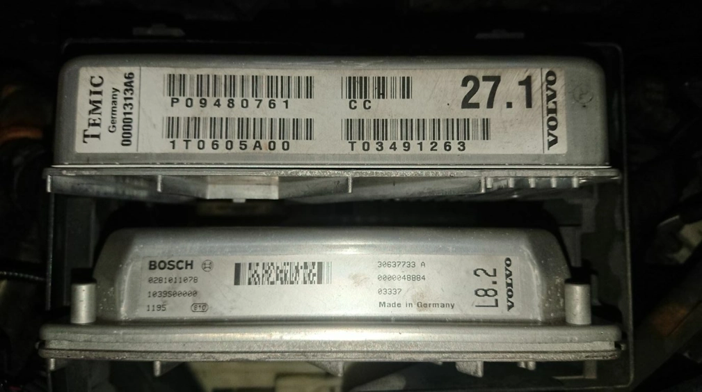 0281011078 30637733A 0000048884 L8.2 EDC15c11 Volvo XC90 2.4D 120kW AWD ATgearbox ORI+ST1 FULL.rar
