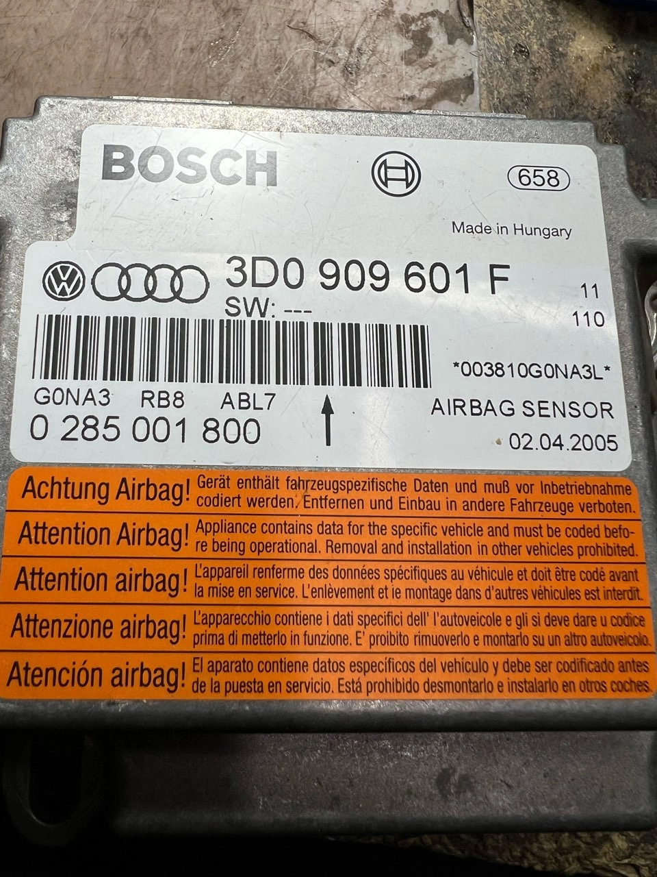 3D0909601F 0285001800 VW TOUAREG 2006Y CR16 ORI+0003 DELETE CRASH+CLEAR SRS.rar