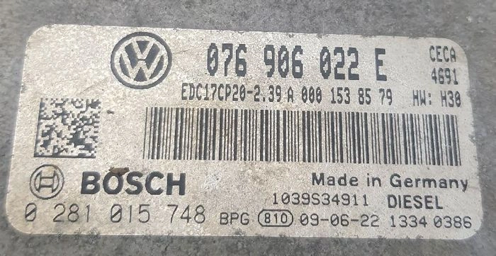 0281015748 076906022E 069533 10SW069533 EDC17CP20  VW Crafter CECA ORI+noSCR noDPF RDY BENCH FULL.rar