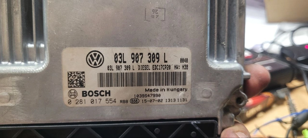 0281017554 03L907309L 1037515541 EDC17CP20 VW T6 2.0TDI 180HP 2015Y ATgearbox KTAG FULL.rar