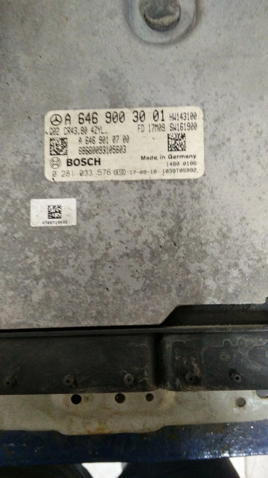 0281033576 A6469003001 A6469010700 CR43.80 10SW011941 EDC17CP57 MB Sprinter 2.2CDI 2017 MTgearbox BENCH FULL.rar