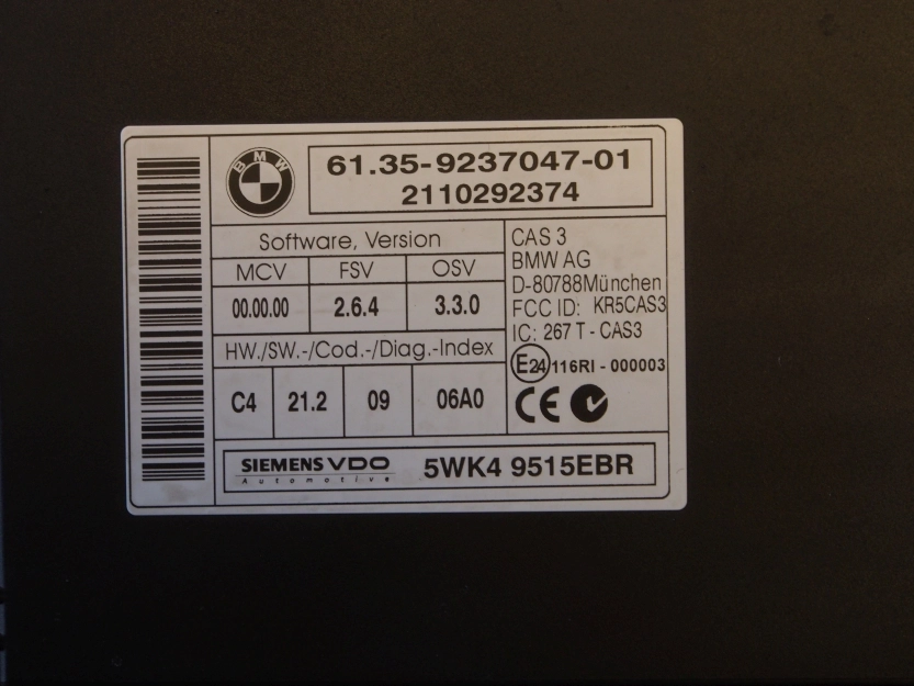61.35-9237047-01 2110292374 5WK49515EBR CAS3 BMW E83 0L15Y MTgearbox FULL.rar
