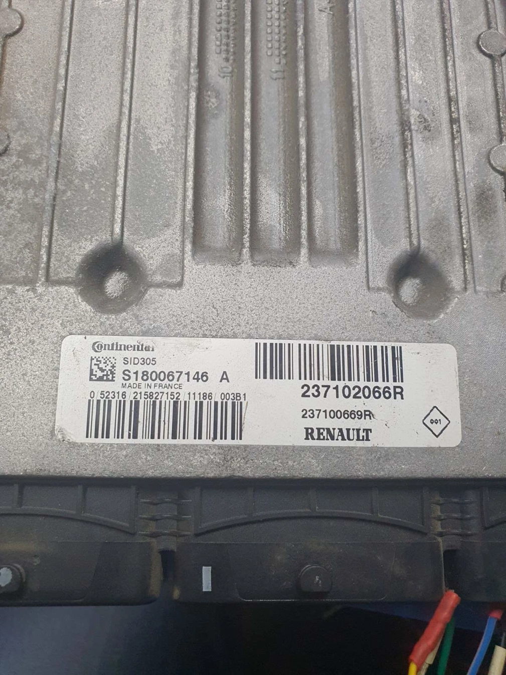 S180067146A 237102066R 0669R 2067R SID305 RENAULT LAGUNA 1.5DCI 2011Y MTgearbox KTAG FULL.7z