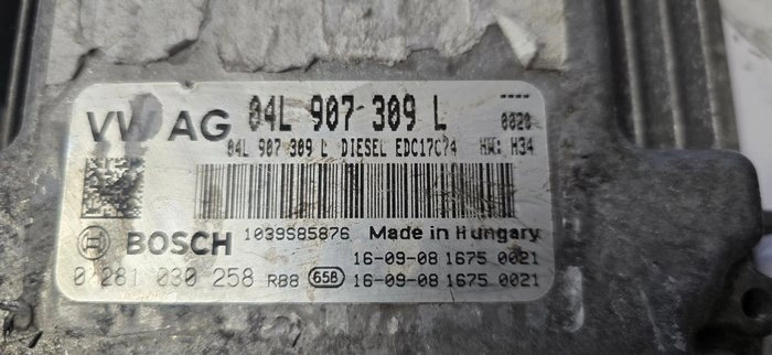 0281080258 04L907309L 1037552578 10SW005327 EDC17C74 Audi ORI+noSCR BENCH FULL.rar