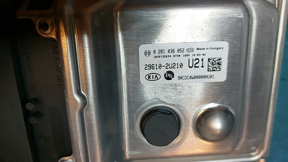 0281036052 29610-2U210 90CDC0W00000NU01 10SW041642 DCU17PC43 Kia Ceed ORI+noSCR BENCH FULL.rar