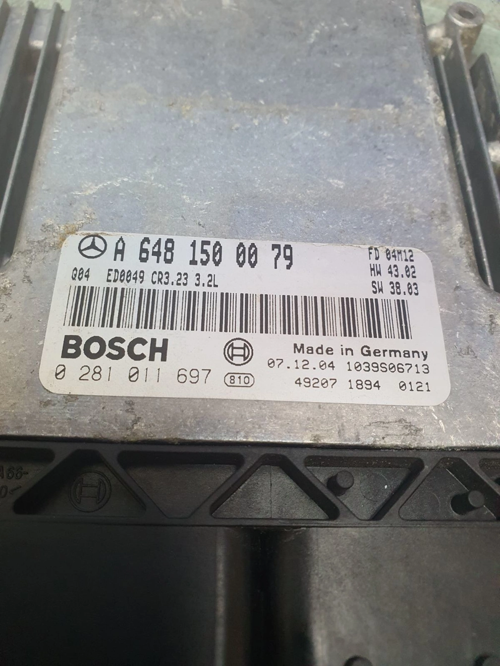 0281011697 A6481500079 1037369426 HW43.02 SW38.03 EDC16C2 MB W220 3.2CDI ORI+st1 noEGR ATgearbox BENCH FULL.rar
