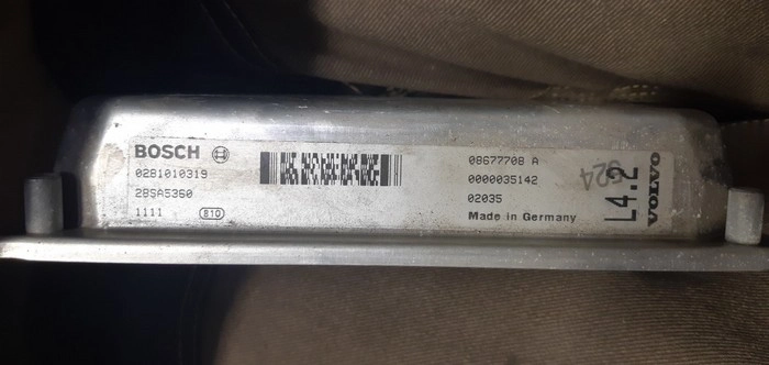 0281010319 08677708A 0000035142 02035 28SA5360 EDC15C11 Volvo V70 2.4D 120kW 2002 FULL.rar