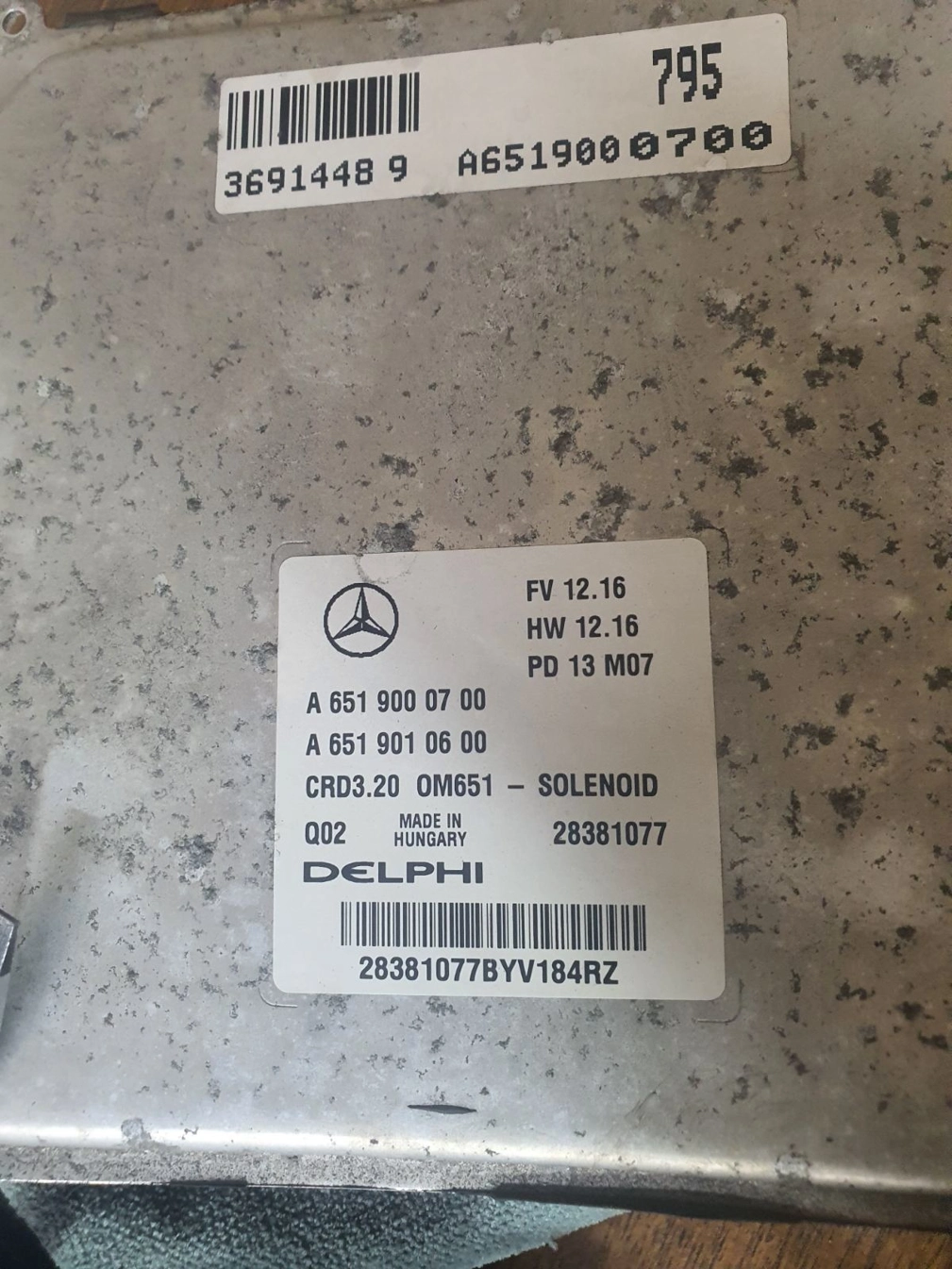 A6519000700 A6519010600 28381077 6519032139 6519021602 6519040700 FV12.16 HW12.16 PD13M07 CRD3.20 SOLENOID MB W906 2.2CDI 2010Y BENCH FULL.rar
