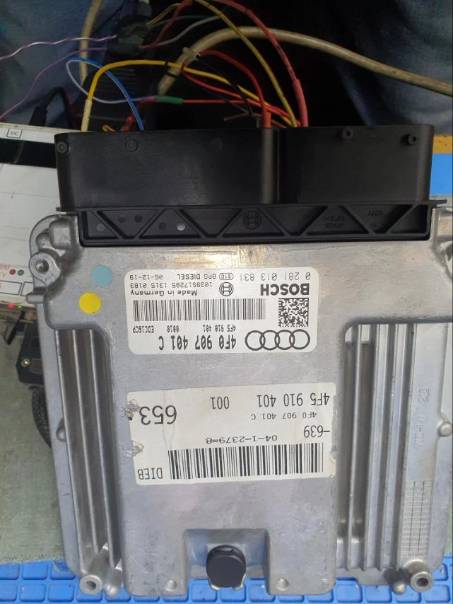0281013831 4F0907401C 1037382460 EDC16CP34 AUDI A6 2.7TDI 2007Y BENCH FULL.7z