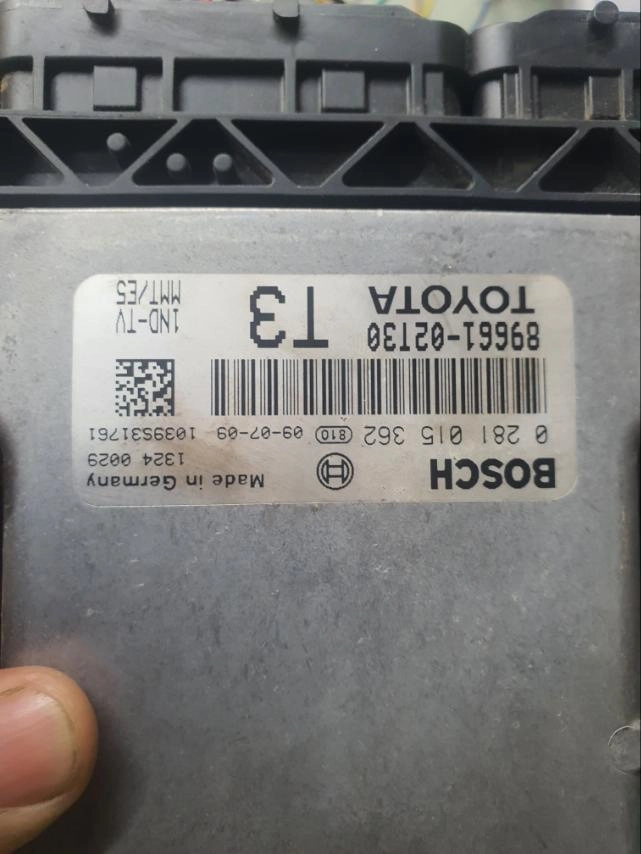 0281015362 89661-02t30 1037536710 EDC17CP07 TOYOTA Auris 1.4D-4D 66kW 2009Y ORI+noDPF noEGR TCUgearbox BENCH FULL.7z