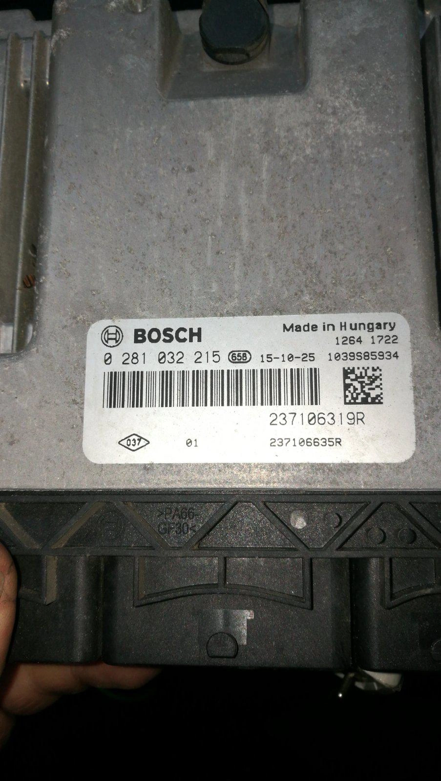 0281032215 23706319R 1037553087 EDC17C84 DACIA LOGAN 1.5DCI MTgearbox BENCH FULL.rar
