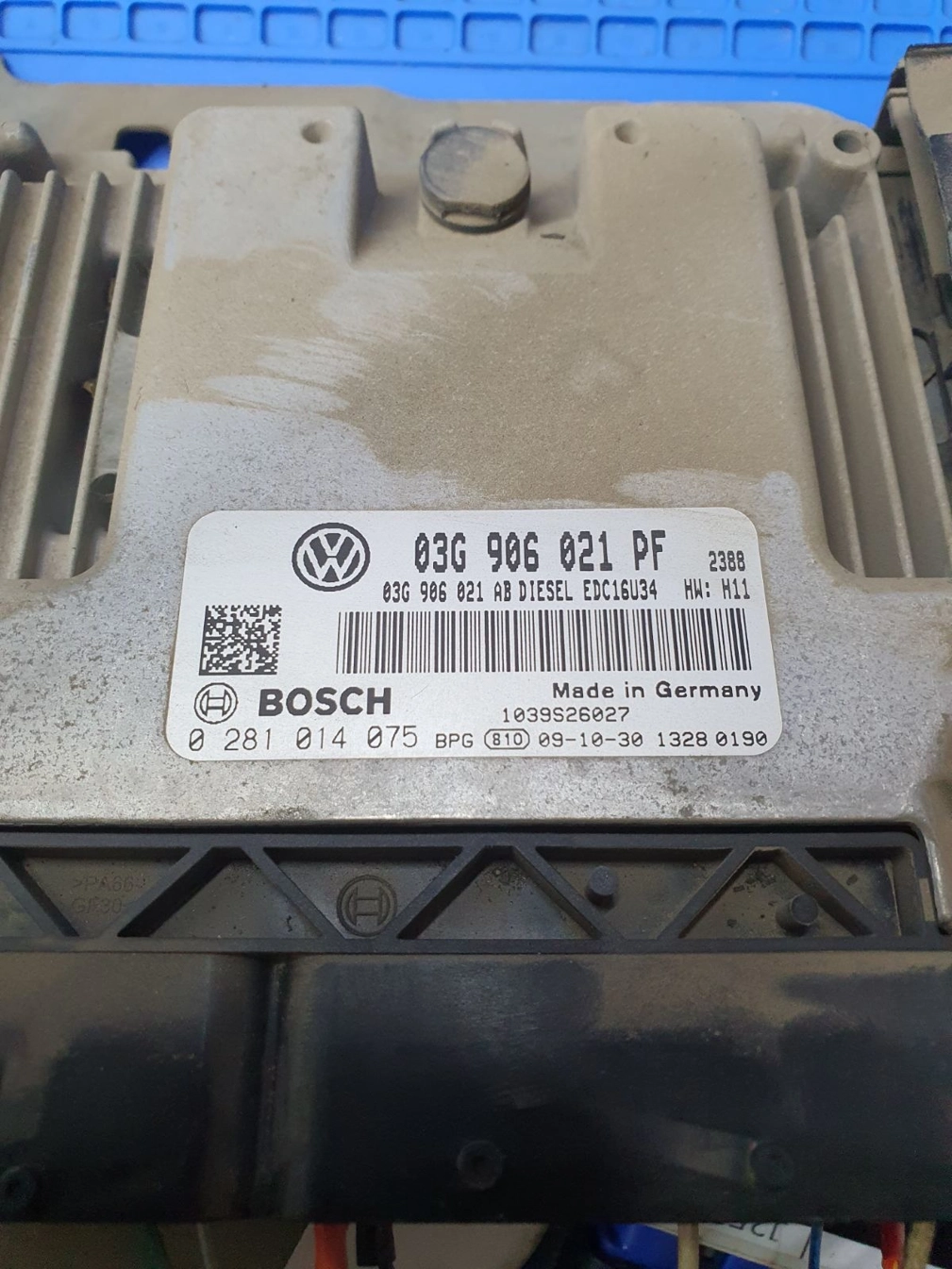 0281014075 03G906021PF 1037393554 EDC16U34 VW CADDY 1.9TDI 77KW 2009Y ORI+noDPF noEGR DSGgearbox BENCH FULL.7z