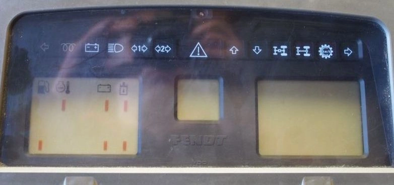 718212282 SW7.3 DASH+MONITOR FENDT818 VARIO 93C56 24LC16 EEP.rar