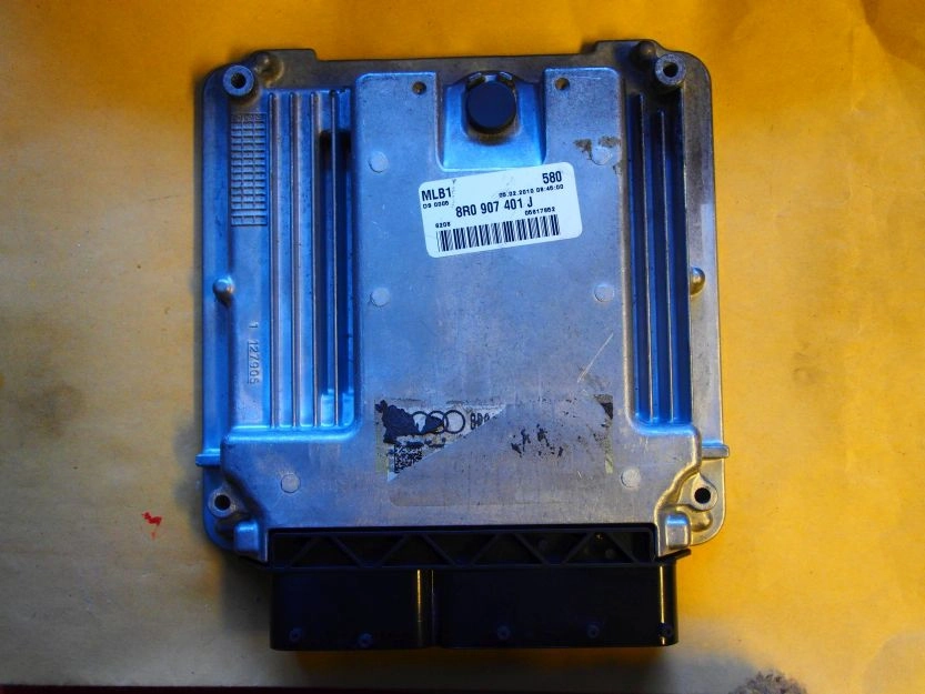 0281017191 8R0907401R 1037516613 EDC17CP14 AUDI A4 ATgearbox BENCH FULL.rar