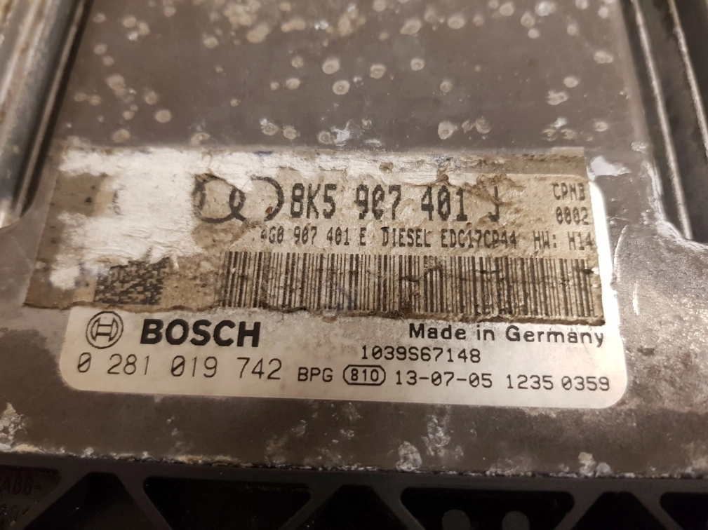 0281019742 8K5907401J 4G0907401E 0002 1037564425 EDC17CP44 Audi Q5 3.0TDI 185kW CPNB 2014 USA ATgearbox BENCH FULL.rar