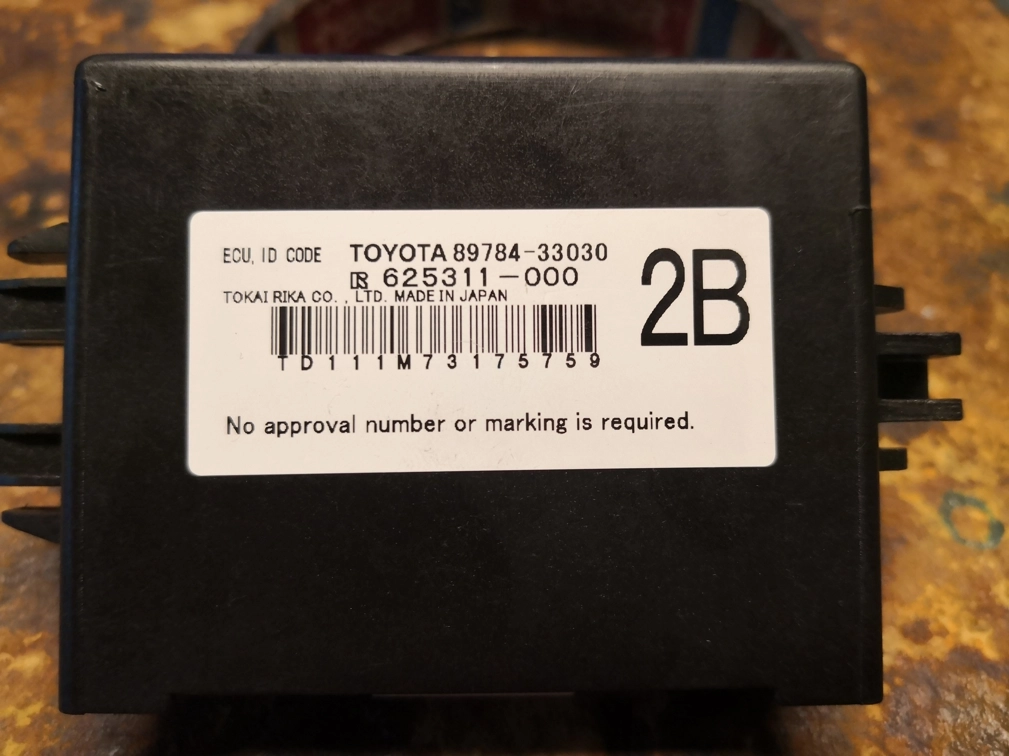 89661-30F80 275500-8681 ECU 89784-33030 IMMOBOX 89990-30420 SMARTBOX LEXUS GS250 UK EEP.rar