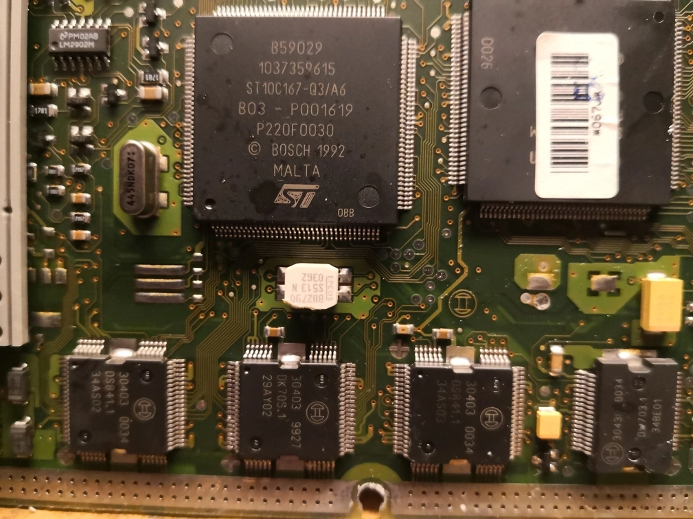 0261207039 A0001532979 1037350558 ME2.7 MB s220 6.0i 270kW ATgearbox FULL.rar