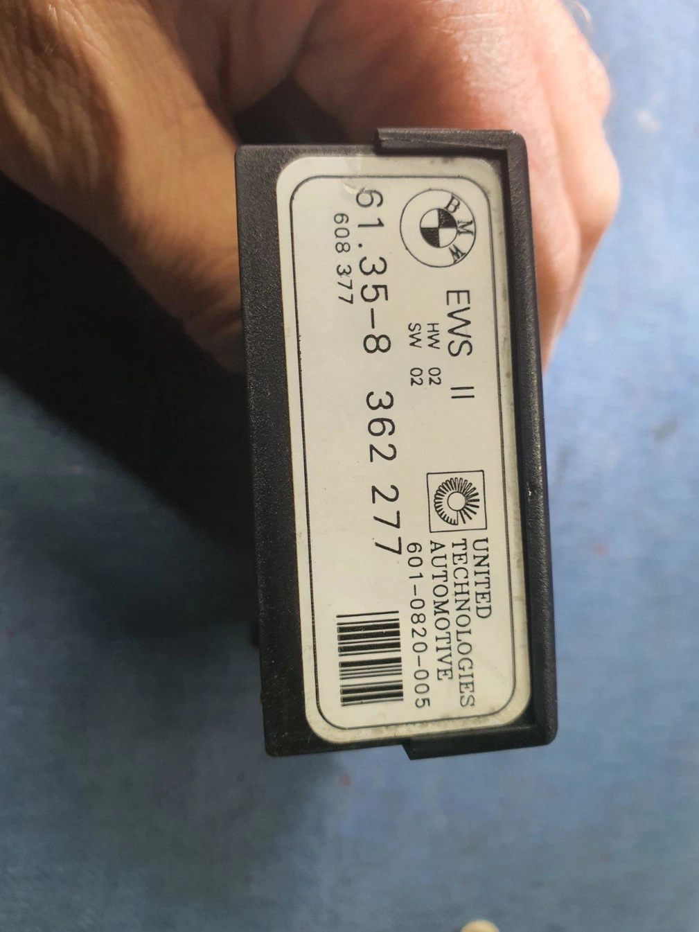 61.35-8362277 EWS2 BMW E36 1995y 2D47J OMEGA FULL.7z