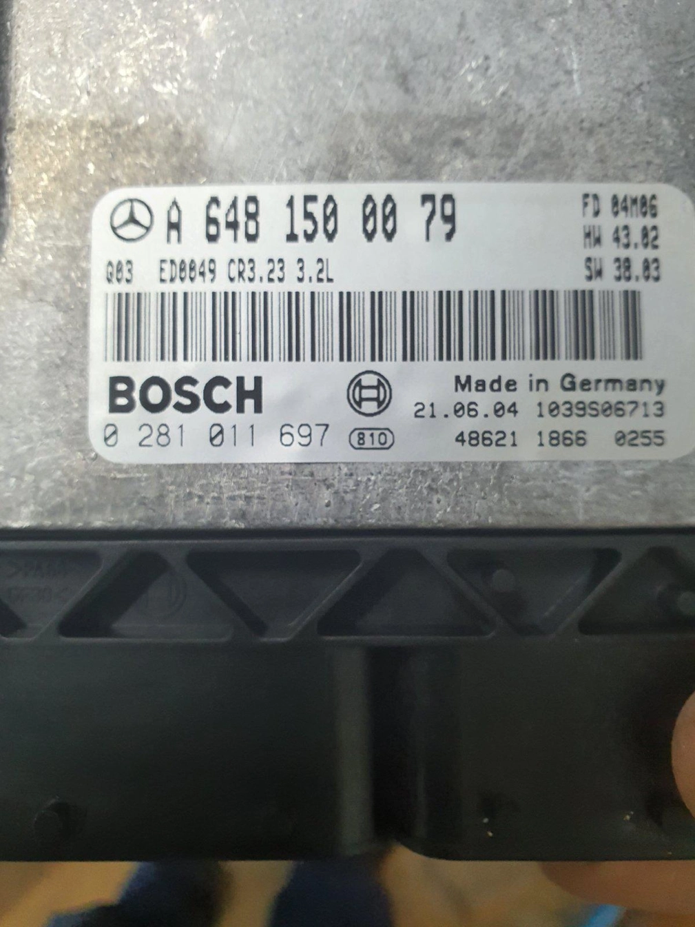 0281011697 A6481500079 1037369426 HW43.02 SW38.03 EDC16C2 MB W220 2.2CDI ATgearbox BDM FULL.7z