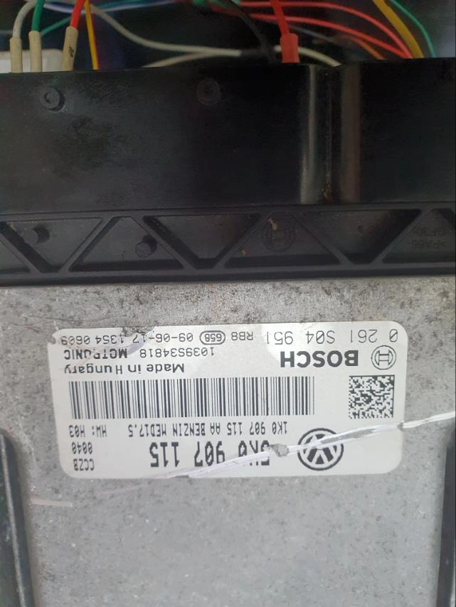 0261S04951 5K0907115 0040 1K0907115AA 1037501817 MED17.5 VW Golf 2.0TFSI BENCH FULL.7z